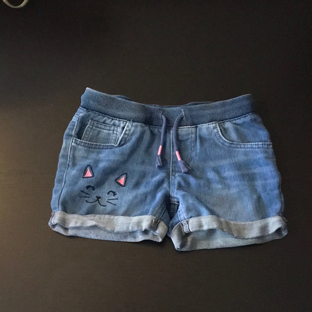 4 for $25!! Kitty jean shorts
